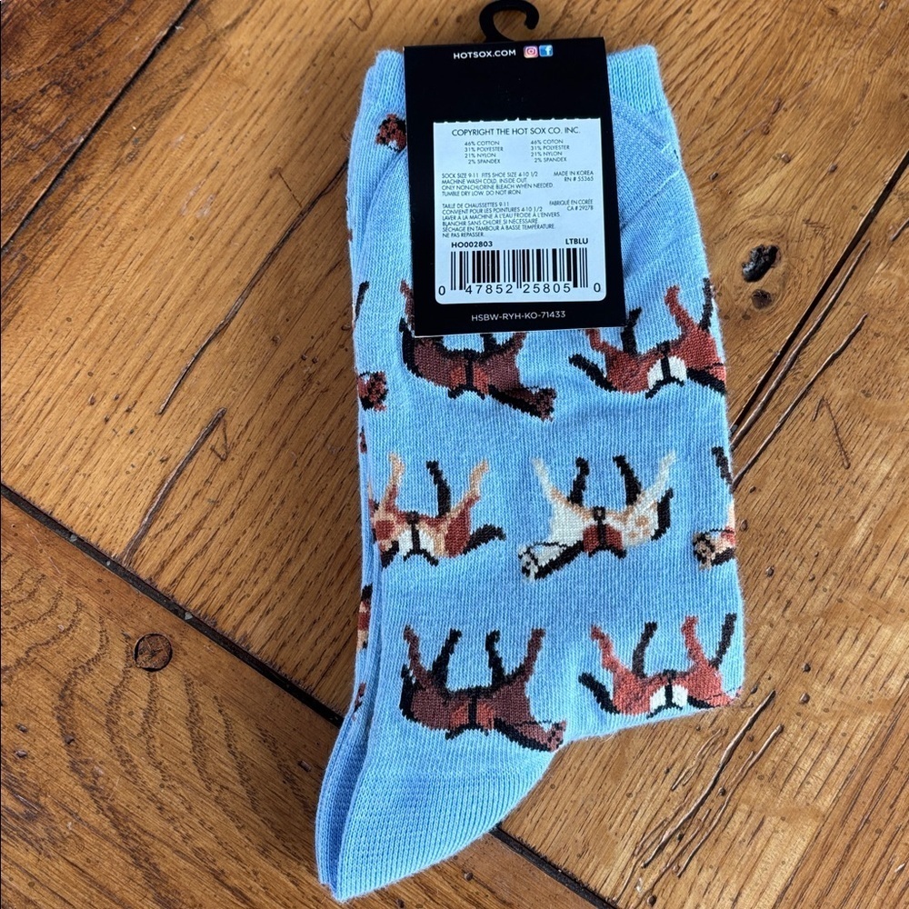 Hot Sox Women’s Horses Fashion Crew Socks Light Blue Brown 9-11 Nwt Equestrian — image 3 of 6